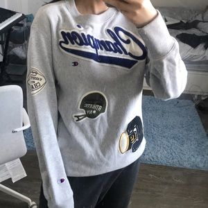 Champion reverse weave patch sweatshirt